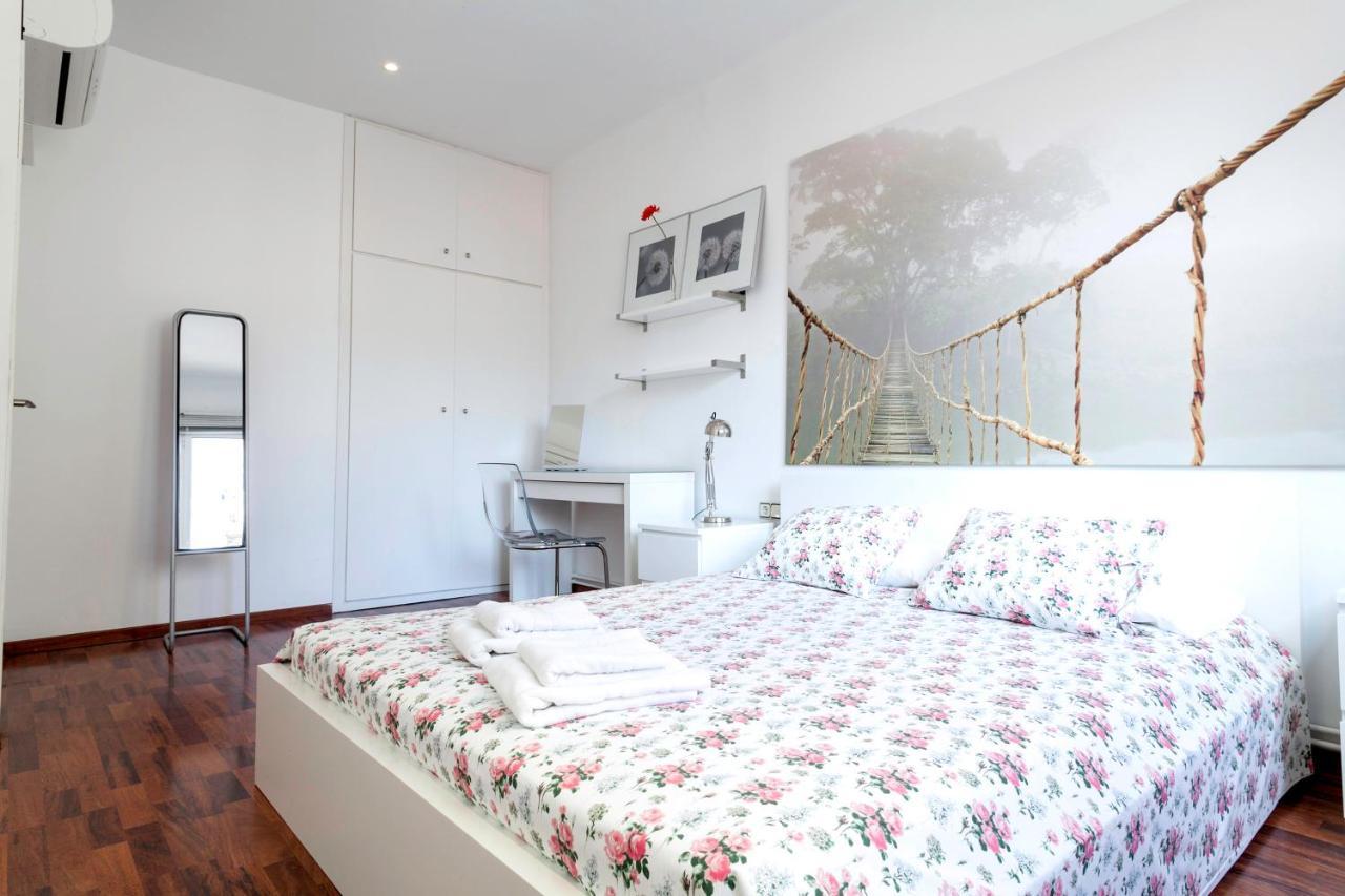 Barcelona Comtal Apartments Экстерьер фото
