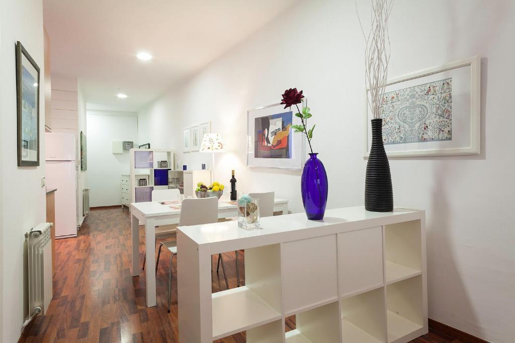 Barcelona Comtal Apartments Экстерьер фото